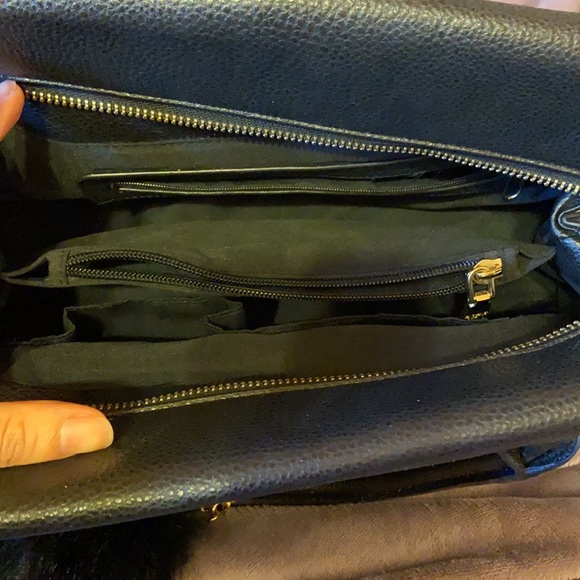 BCBG PURSE ❤️ - Picture 3 of 4